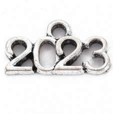 16.5mm antique silver 2023 charm